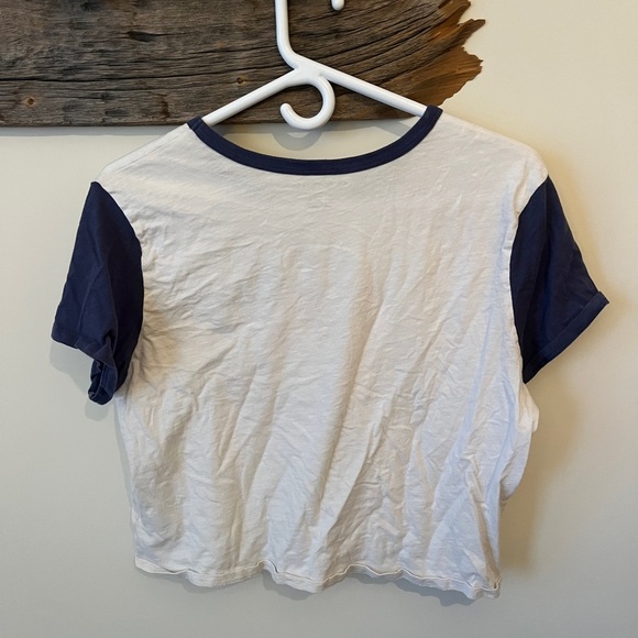 American Eagle Surf Club Tshirt - Picture 2 of 3